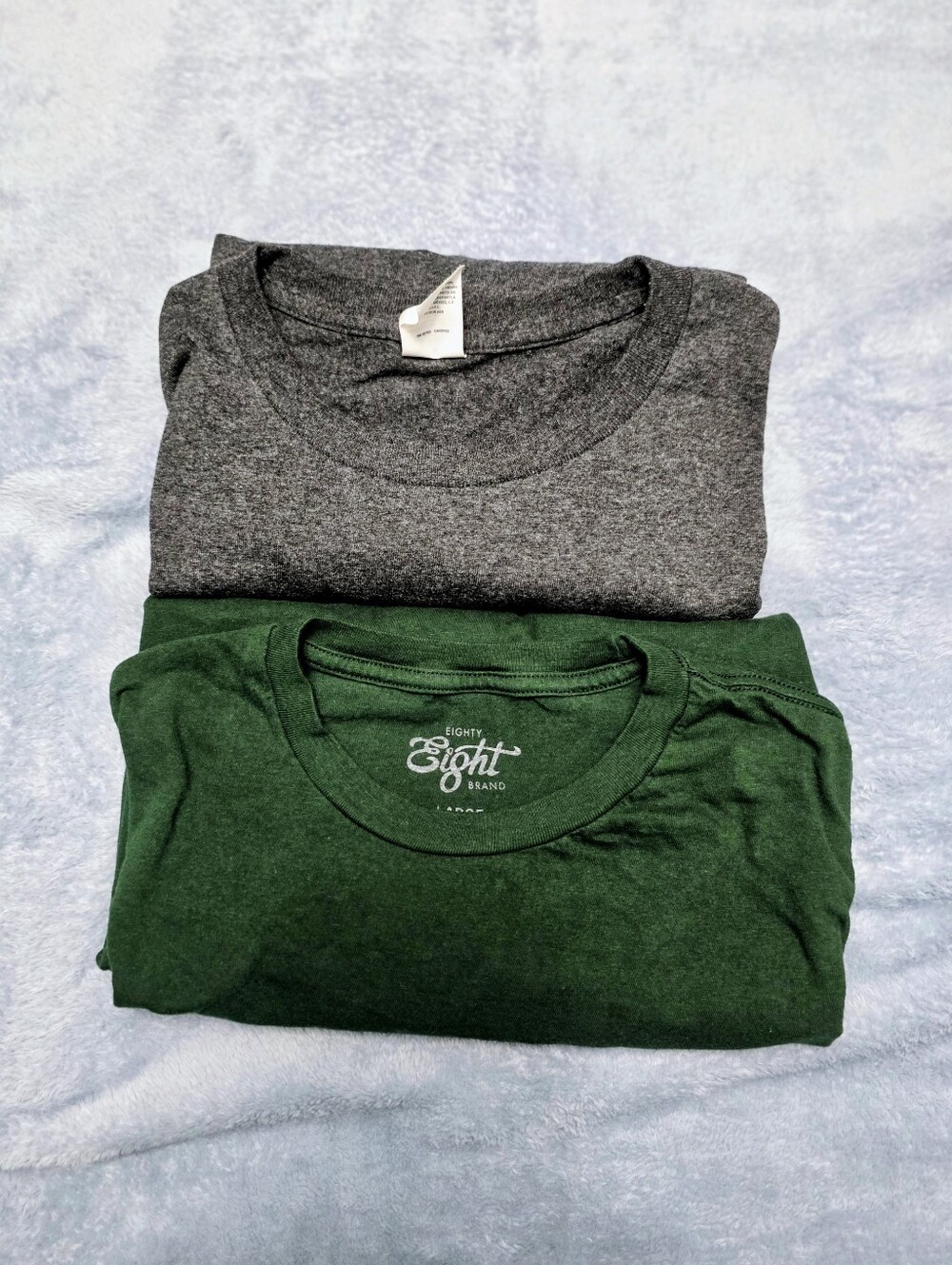 Mens Large Eight Brand Green Crewneck Tee + Gray Block Island Summer Tee